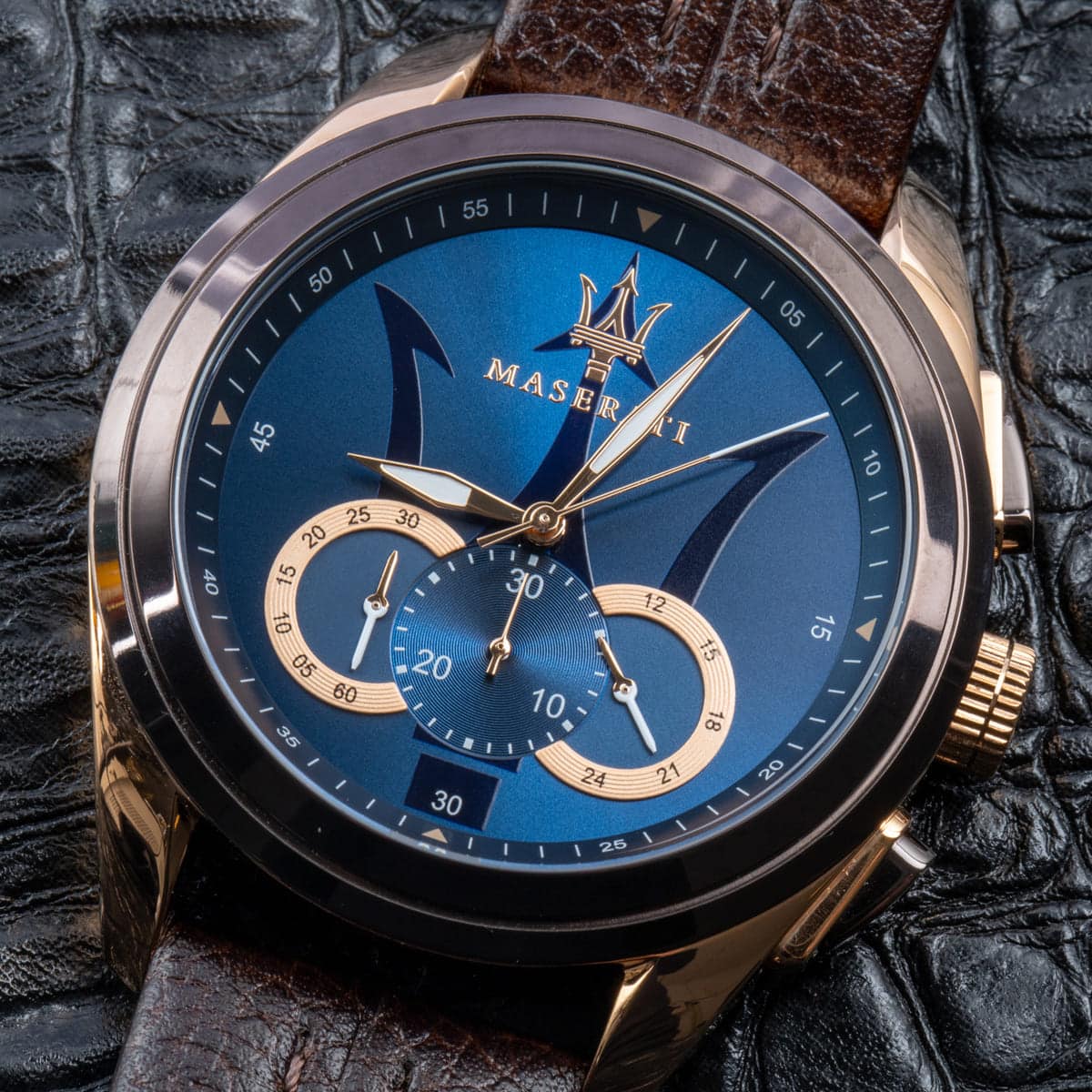 r8871612024-maserati-watch-men-black-dial-leather-strap-quartz-battery-analog-chronograph-traguardo_6